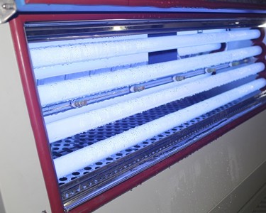 El laboratorio de ASTM G154 que resist&iacute;a a la luz de la l&aacute;mpara de UVA aceler&oacute; la c&aacute;mara ULTRAVIOLETA de envejecimiento de la prueba 4