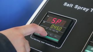 Equipo de prueba de resistencia a la pulverización de sal para revestimiento de hardware