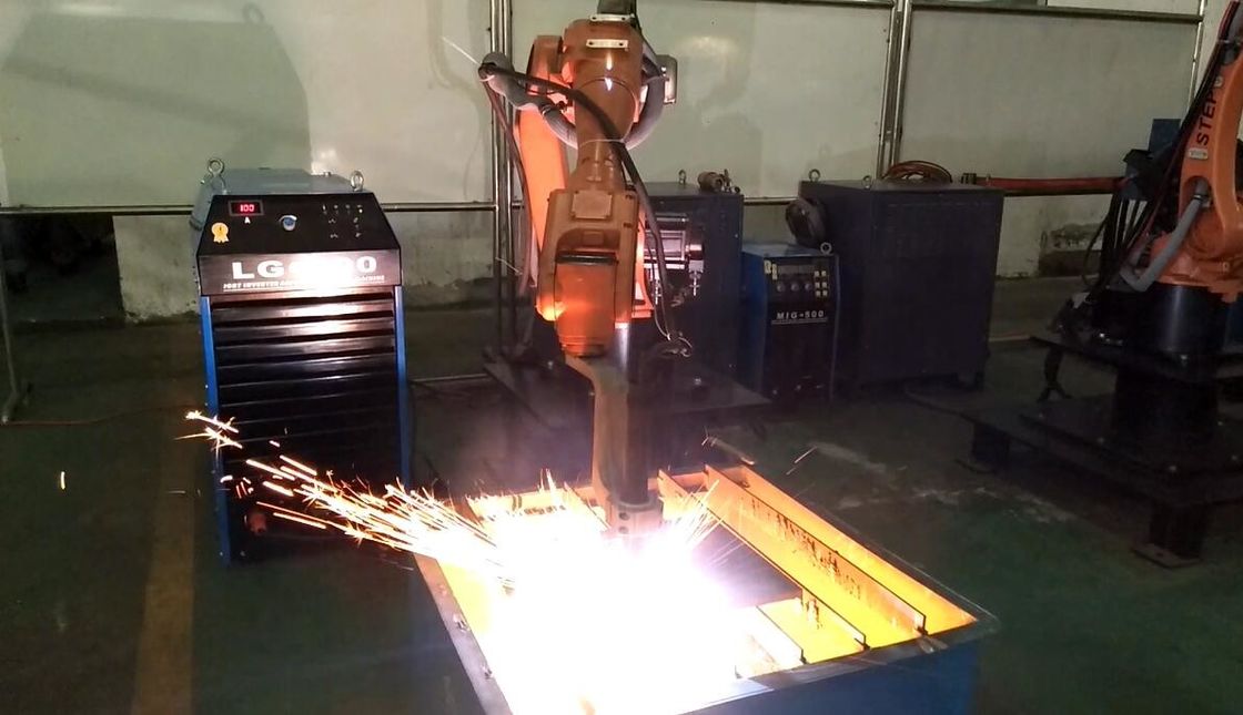 Cortador industrial resistente LG-400 del plasma del CNC de la cortadora del plasma de la fuente de energía del plasma 400A para el metal grueso de 90m m